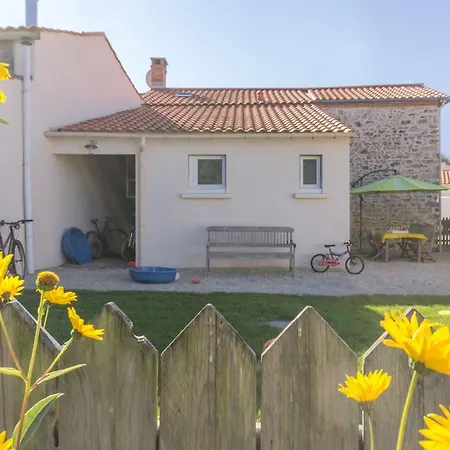 Σπίτι διακοπών Familial Avec Parc, Jeux Pour Enfants Et Velos, Proche Du De Grand Lieu - Fr-1-306-1040