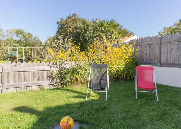 Hébergement de vacances Touvois, 3 Pièces, 4 Personnes - Fr-1-306-1040 *